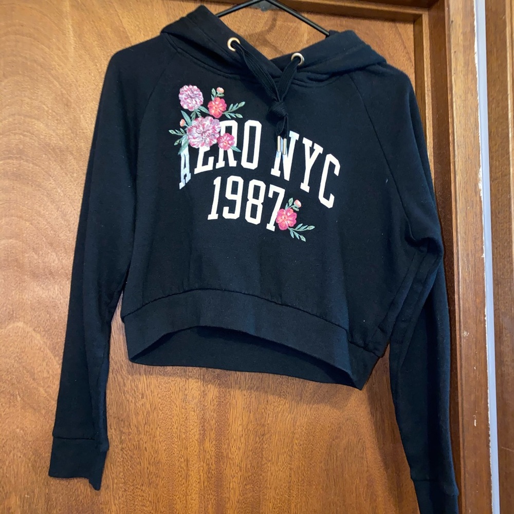 Cropped hoodie